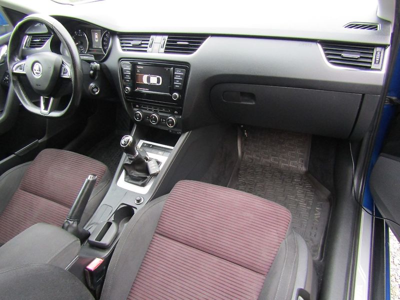 Škoda Octavia (2016) 1.4 TSI 81kW  CZ PŮVOD - fotka 14 z 38