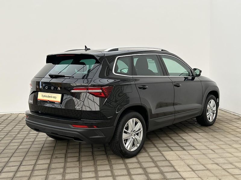 Škoda Karoq 2.0 TDI 4x4 Top selection - fotka 2 z 27