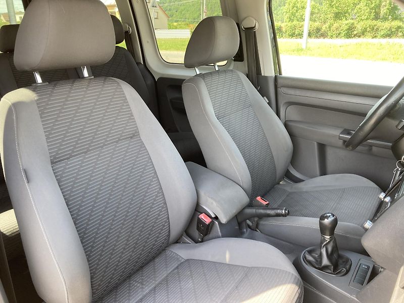 Volkswagen Caddy (2013) 1,2 TSI Comfortline/hezký stav - fotka 9 z 32