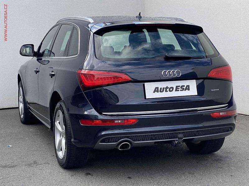 Audi Q5 (2016) 2.0TDi quattro, S-line, TZ - fotka 6 z 18