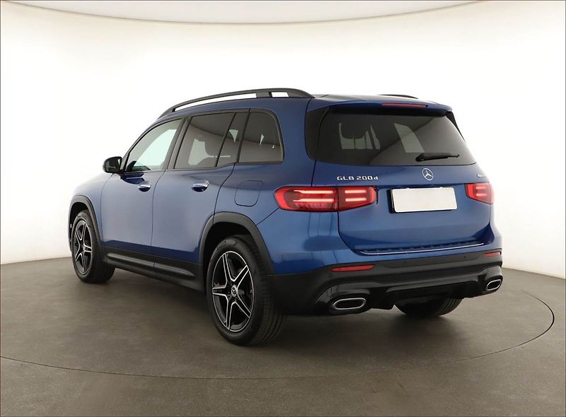 Mercedes-Benz GLB (2024) 200 d 4MATIC - fotka 4 z 20