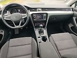 Volkswagen Passat 2,0 TDI 110 Business - náhled 8