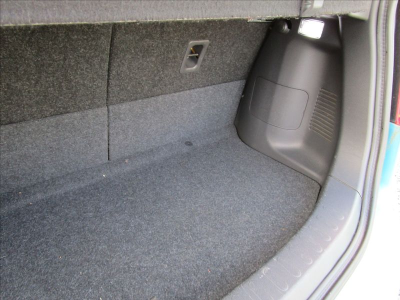 Suzuki Splash 1.2i Comfort, Klima - fotka 32 z 36