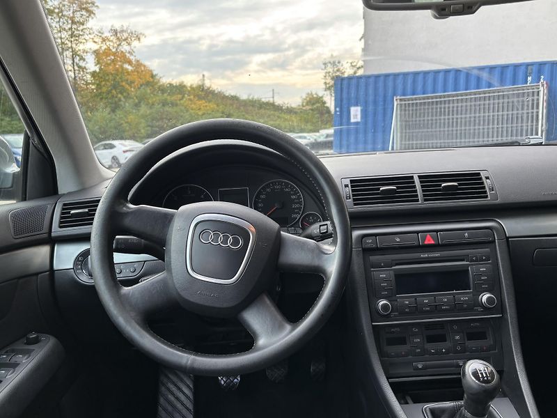 Audi A4 Avant (2005) 1.9TDI, 85kw, Nova STK - fotka 17 z 19