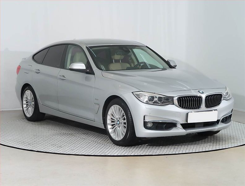BMW Řada 3 (2016) Luxury Line 320d xDrive GT - fotografie inzerátu