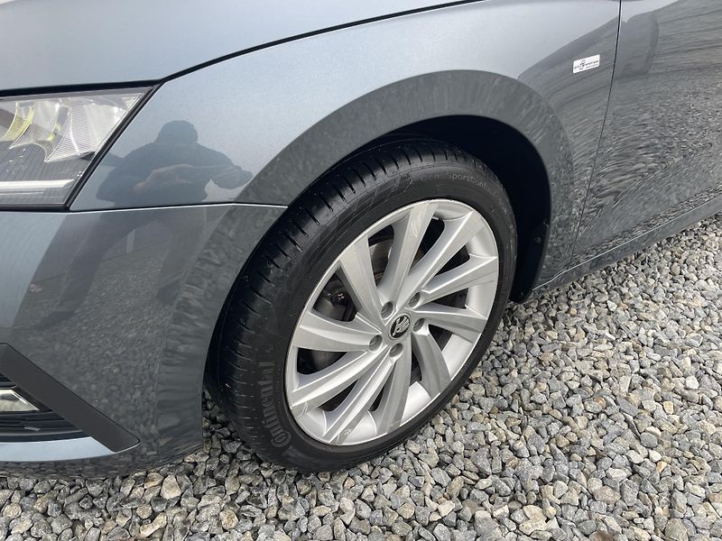 Škoda Octavia 2.0TDi 115PS LED VIRT NAVI DPH - fotka 18 z 189
