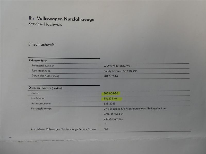 Volkswagen Caddy 2,0 TDi 1.majitel,závěs,tempom - fotka 39 z 49