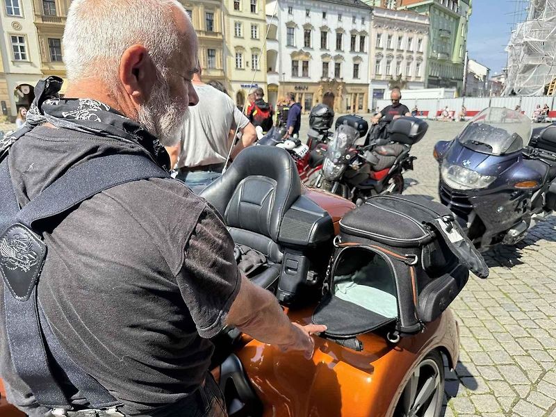 Motorkáři v Olomouci zahájili novou sezónu.