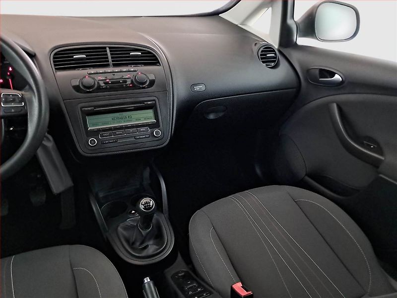 Seat Altea (2013) 2.0 TDI, 4X4, Serv.kniha - fotka 8 z 19