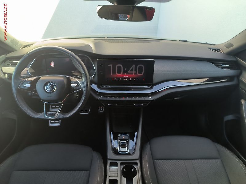 Škoda Octavia (2022) 2.0 TSi 4X4, ČR, SportLine - fotka 8 z 30