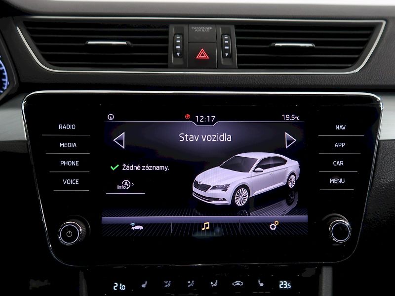Škoda Superb (2019) AMBITION 2.0TDI 110KW DSG CANT - fotka 26 z 38