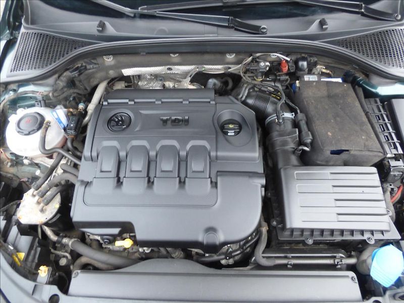 Škoda Octavia 2,0 TDI DSG,LED,Navigace  Ambi - fotka 52 z 55