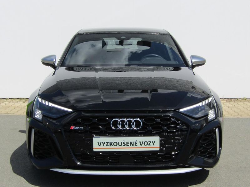 Audi RS 3 (2024) 2,5 TFSI Quattro 294KW - fotka 4 z 30