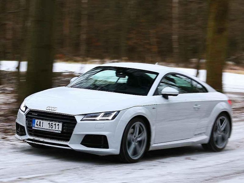 Audi TT Coupé quattro.