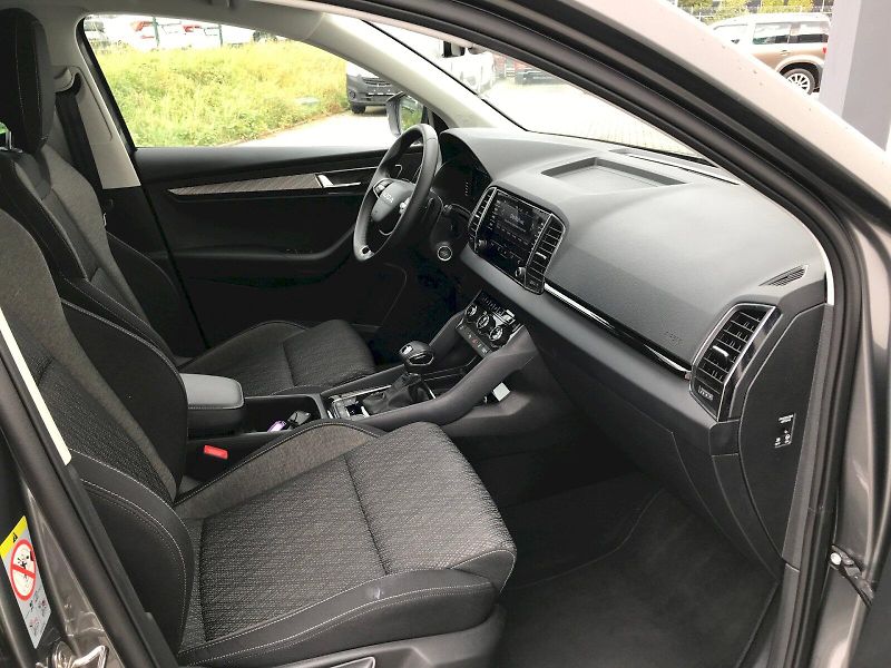 Škoda Karoq (2025) Top Selec 110/1.5 A7F - fotka 14 z 28