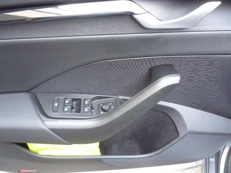 Škoda Octavia (2025) 1,5TSi 85kW Selection - fotka 6 z 23