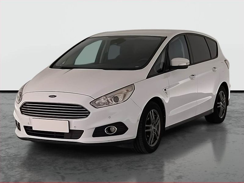 Ford S-MAX (2016) 2.0 TDCi, Serv.kniha, Tempomat - fotka 2 z 19