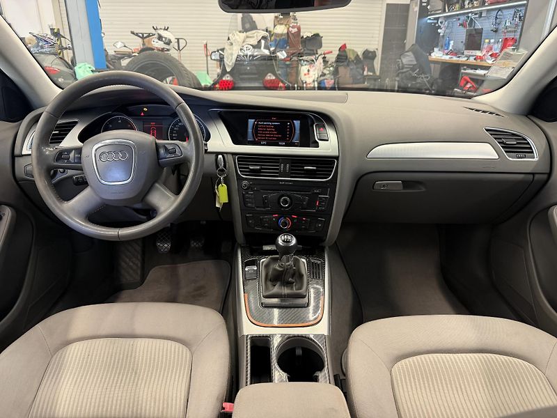 Audi A4 2.0TDI 105 kW - fotka 11 z 20