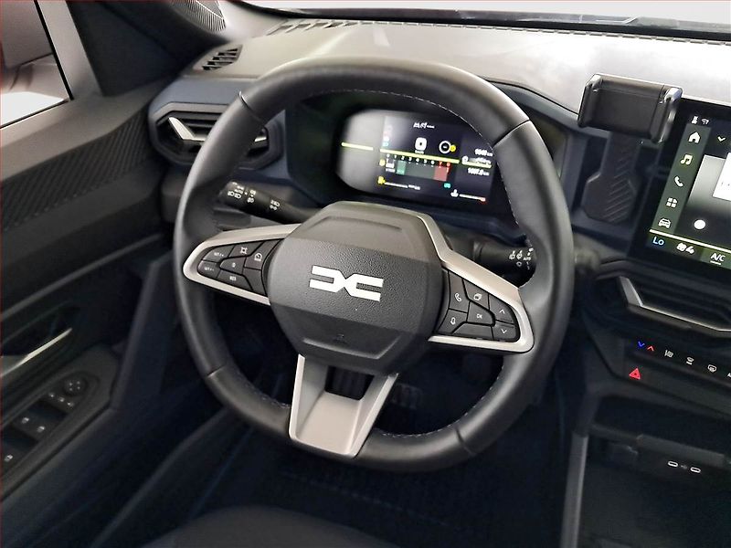 Dacia Duster (2025) 1.0 TCe - fotka 15 z 19