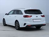 Kia Ceed (2021) Top 1.5 T-GDI, Serv.kniha - náhled 3