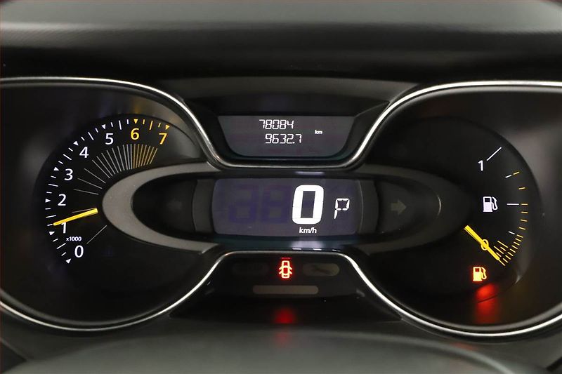 Renault Captur (2013) 1.2 TCe, Automat, Navi - fotka 9 z 15