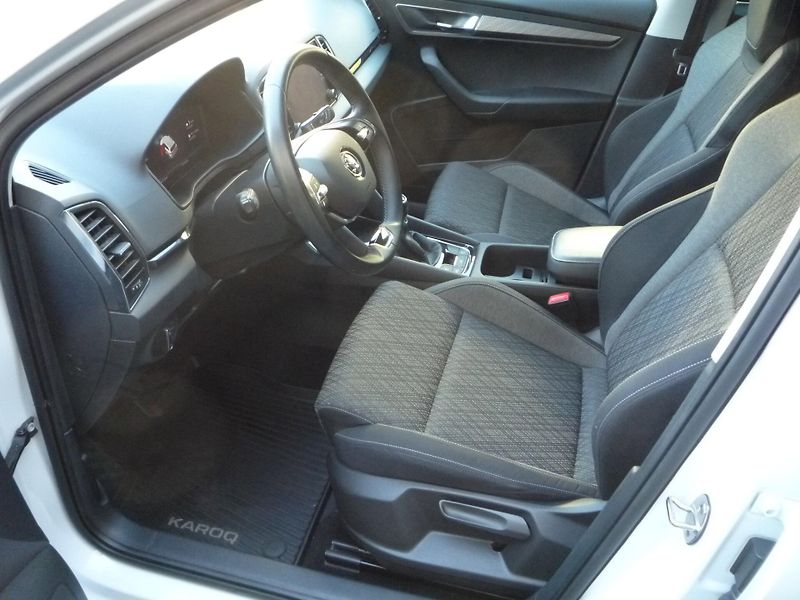 Škoda Karoq (2023) 2,0TDi 85kW STYLE Plus - fotka 7 z 26