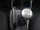 Toyota RAV4 (2007) 2.2 D-CAT 130kW 4X4 -TAŽ.ZAŘ. - náhled 18