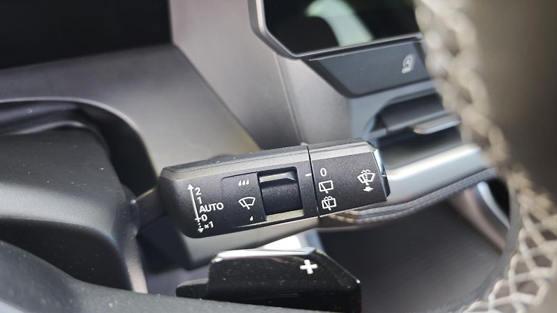 Jeep Compass (2026) Altitude hybrid 145PS automat  - fotka 30 z 40