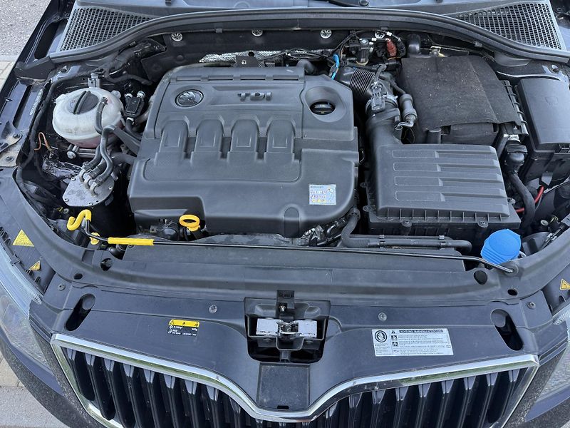 Škoda Octavia (2017) 1.6tdi - fotka 50 z 52