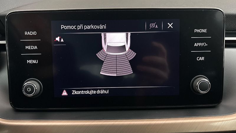 Škoda Scala 1.0 TSI Style - fotka 12 z 26
