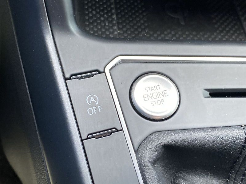 Volkswagen Taigo (2023) 1.5 TSI DSG R-Line - fotka 23 z 35