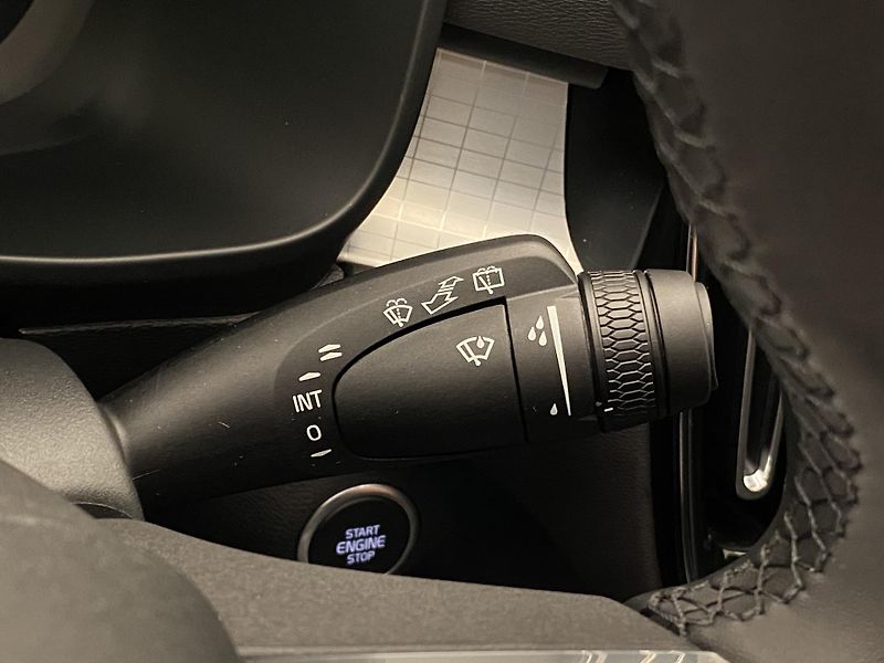 Volvo XC40 (2026) B3 AUT DARK ULTRA  - fotka 31 z 64