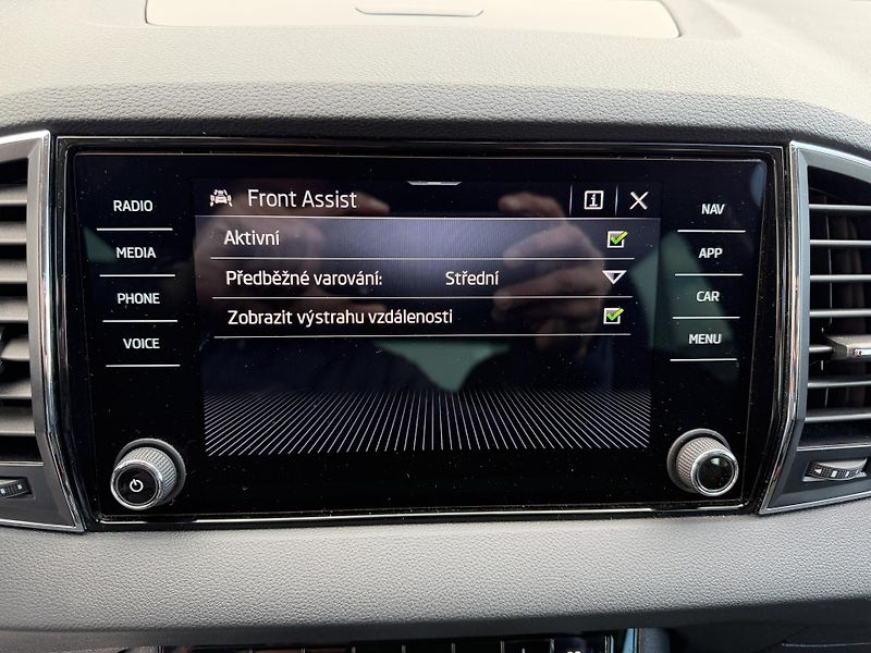 Škoda Karoq 1,0 TSi/81kW - Ambition  - fotka 26 z 67