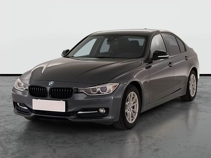 BMW Řada 3 (2013) Edition Sport 320 i - fotka 2 z 24