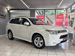 Mitsubishi Outlander 2.2 DI-D 4x4, 7MÍST, INSTYLE - fotografie inzerátu