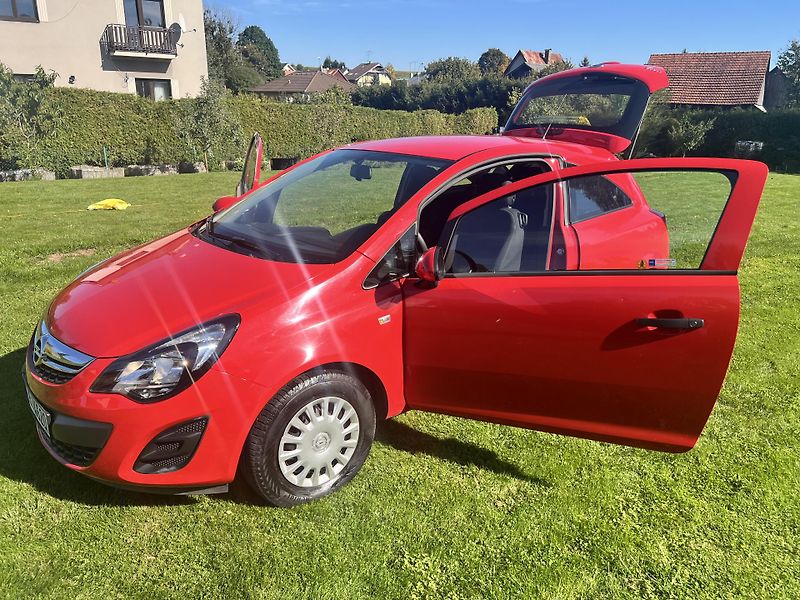 Opel Corsa 1,0 48KW,KLIMA,77TKM,1MAJITEL - fotka 20 z 34