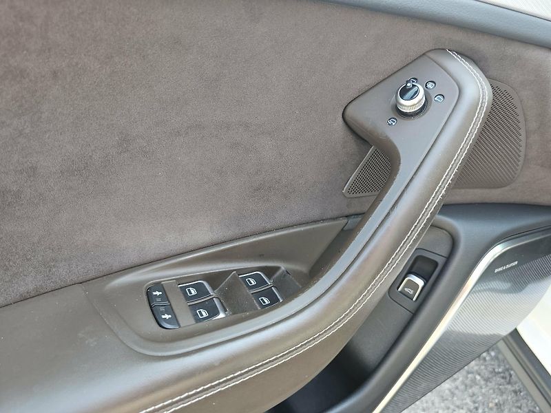 Audi A6 (2018) Allroad - fotka 31 z 34
