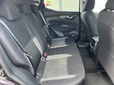 Nissan Qashqai 1.3DIG-T KAMERA PŮVOD ČR - náhled 29