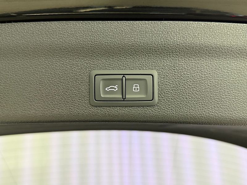 Audi RS 6 QUATTRO, MATRIX, VZDUCH, PANO, - fotka 32 z 34
