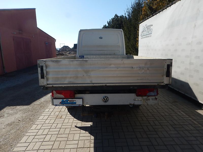 Volkswagen Crafter 2.0 TDI, ČR, 7 MÍST, VALNÍK - fotka 5 z 27