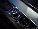 Volvo V90 (2016) D5 AWD, 4X4, Automat - náhled 18