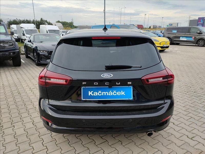 Ford Focus 1,5 EcoBlue 85kW TitaniumX AUT - fotka 4 z 41