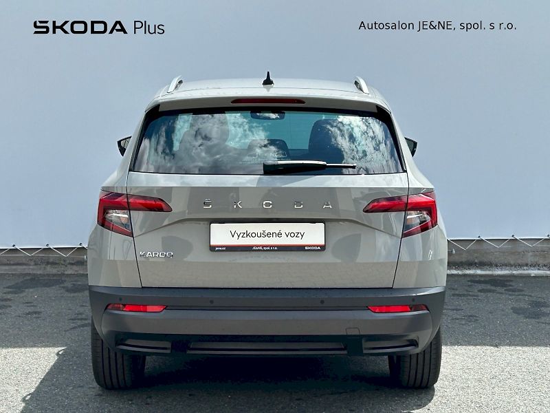 Škoda Karoq (2022) Style PLUS 1.5 TSI 110 kW - fotka 9 z 35