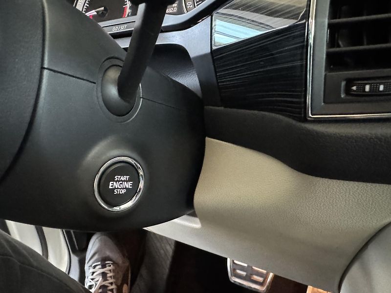 Škoda Kodiaq (2017) 2,0TDi DSG 4x4 NAVI ACC LED - fotka 33 z 36