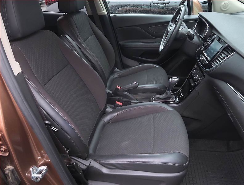 Opel Mokka (2017) 1.4 Turbo, 4X4, Automat, Kůže - fotka 9 z 16