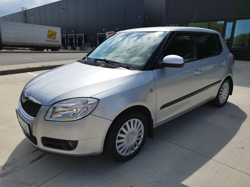 Škoda Fabia II.1.2i,51kw,volat- 608081843 - fotka 7 z 18