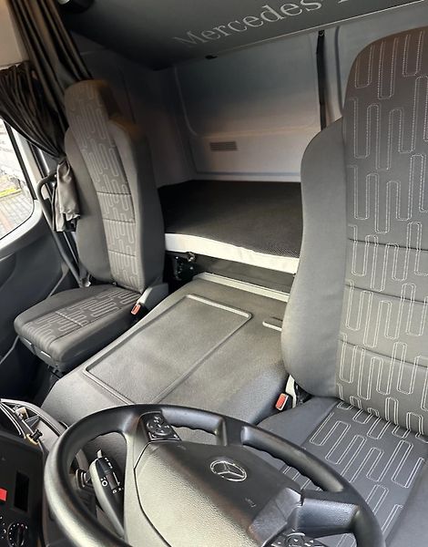 Mercedes-Benz Atego 1224 L plachta 19 palet - fotka 6 z 9