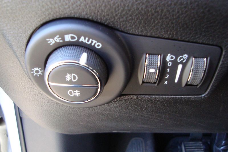 Jeep Compass (2022) 1.3 Night Eagle,ČR,1.Majitel - fotka 58 z 75