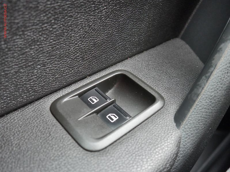 Škoda Yeti (2015) 1.2 TSi, ČR, Active, AC - fotka 11 z 15