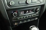 Škoda Rapid (2014) Spaceback 1.6 TDI, Automat - náhled 14